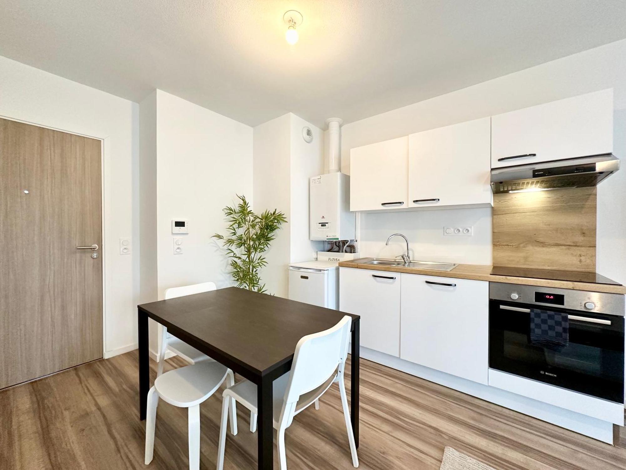 L'emeraude - Proche Hopital - Parking - Clim - Fibre - Terrasse Apartment Mont-de-Marsan
